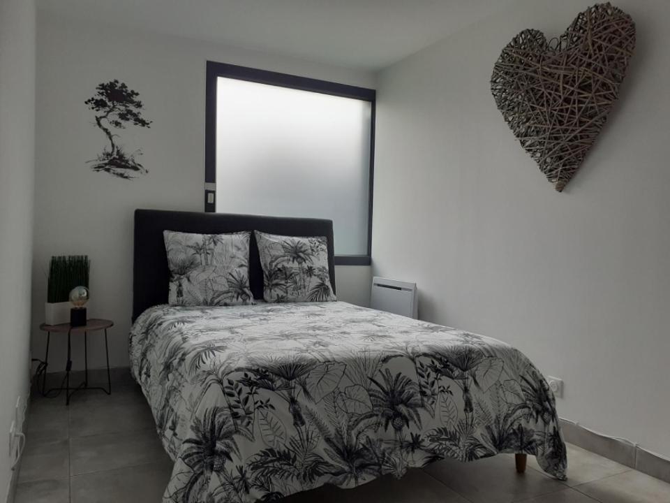 Les Pins De Talant , Au Calme En Rez De Jardin Apartment Ngoại thất bức ảnh